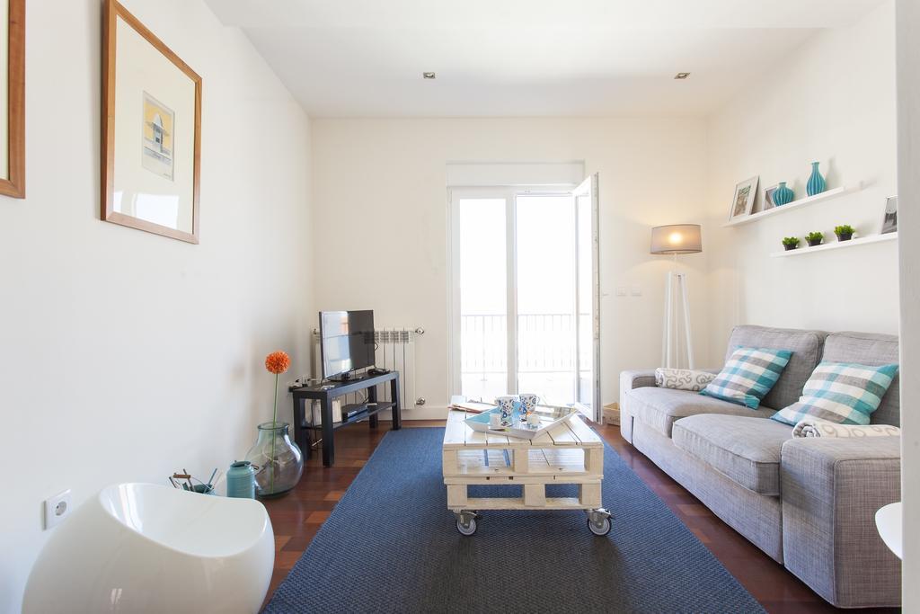 Joivy Joyful 2Br Apt With Terrace Nearby Sao Bento Palace Lisboa Pokoj fotografie