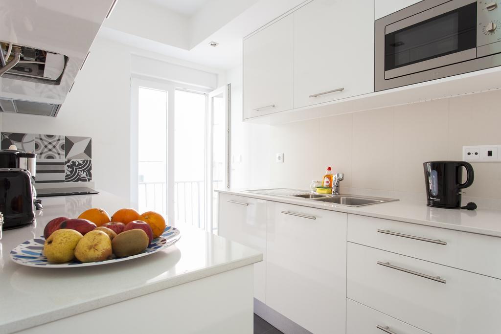 Joivy Joyful 2Br Apt With Terrace Nearby Sao Bento Palace Lisboa Pokoj fotografie