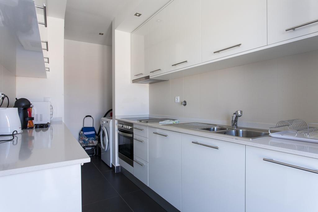Joivy Joyful 2Br Apt With Terrace Nearby Sao Bento Palace Lisboa Exteriér fotografie