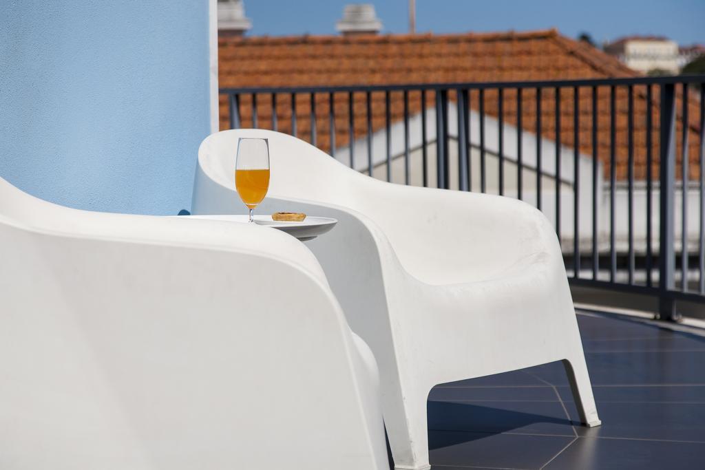 Joivy Joyful 2Br Apt With Terrace Nearby Sao Bento Palace Lisboa Exteriér fotografie