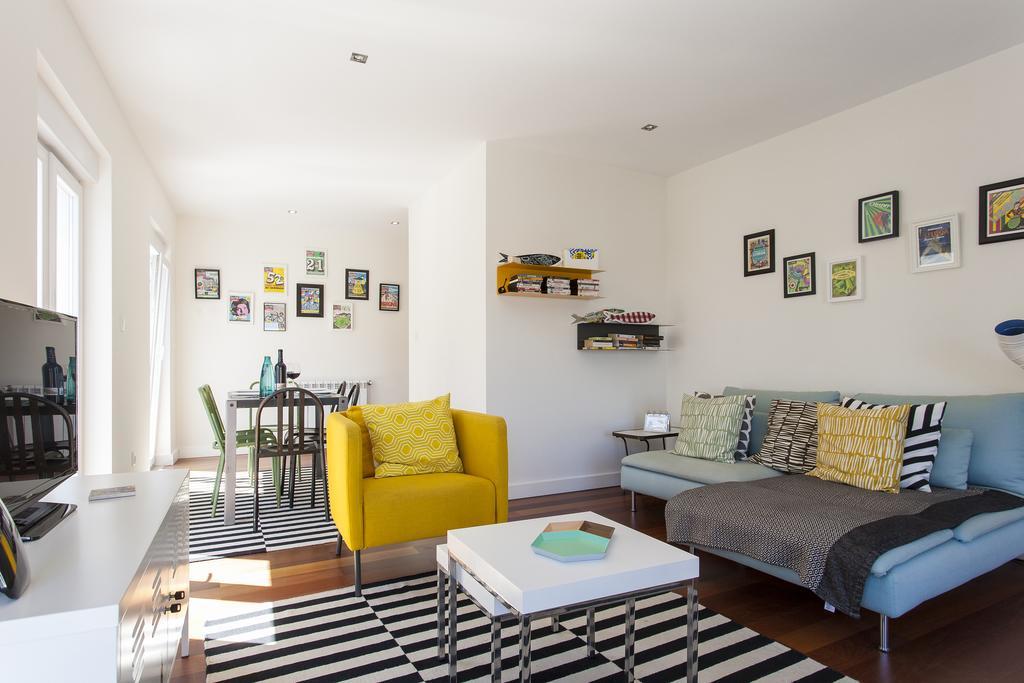 Joivy Joyful 2Br Apt With Terrace Nearby Sao Bento Palace Lisboa Exteriér fotografie